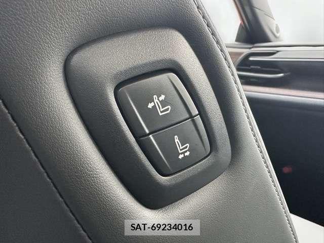 Toyota CROWN SEDAN 2024-05 8658559-10