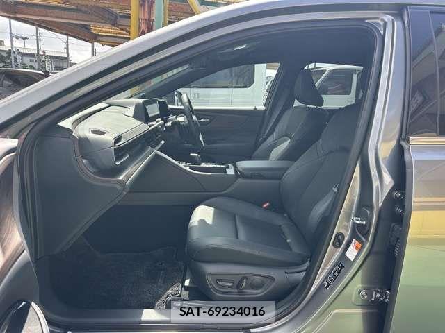 Toyota CROWN SEDAN 2024-05 8658559-4