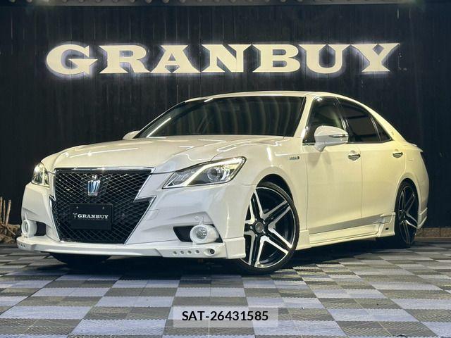 Toyota CROWN SEDAN 2013-07 8658582-0