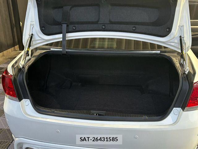 Toyota CROWN SEDAN 2013-07 8658582-15