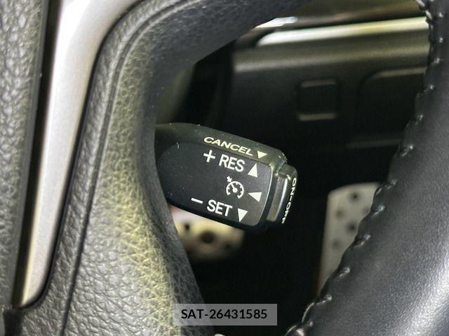 Toyota CROWN SEDAN 2013-07 8658582-2