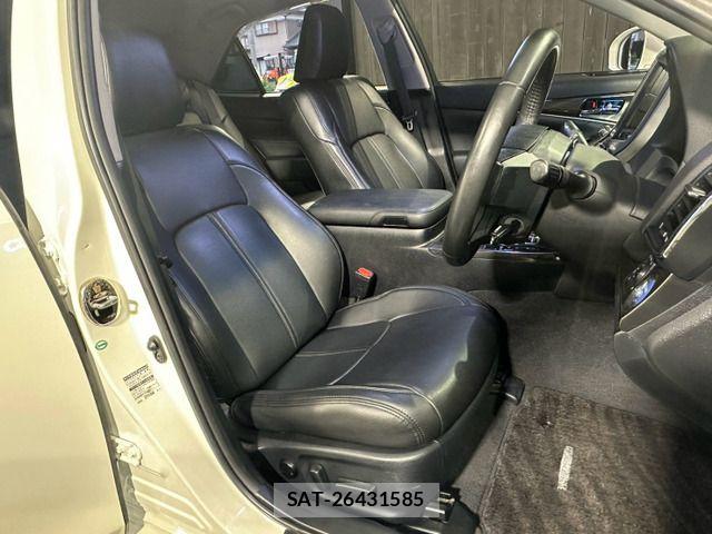 Toyota CROWN SEDAN 2013-07 8658582-5