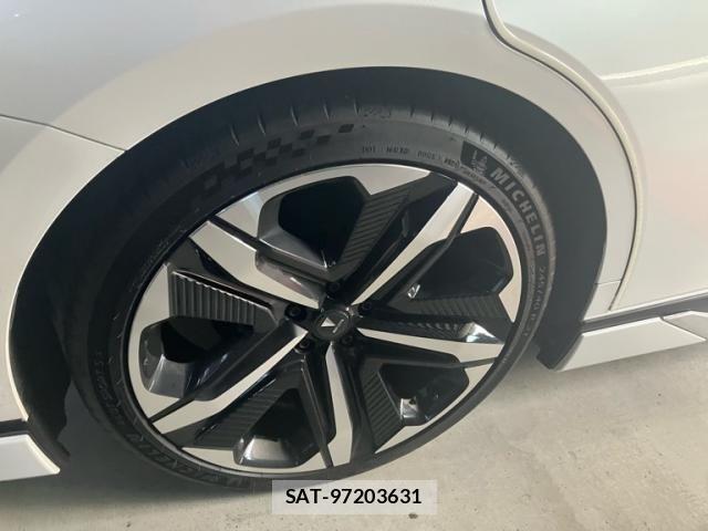 Toyota CROWN SEDAN 2024-06 8685344-9