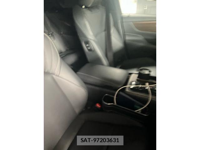 Toyota CROWN SEDAN 2024-06 8685344-14