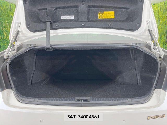 Toyota CROWN SEDAN 2015-12 8685356-9