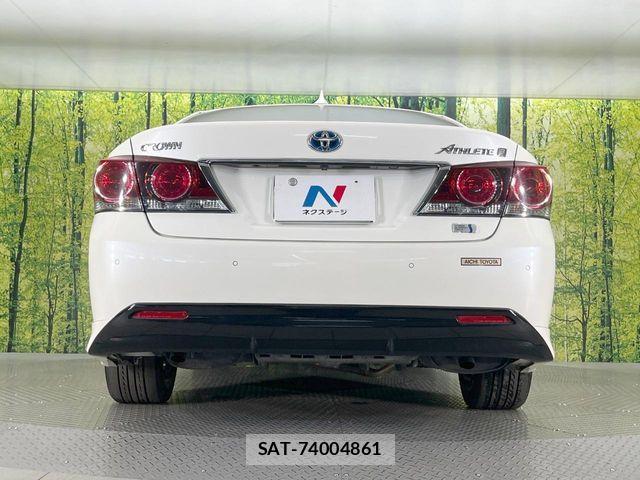 Toyota CROWN SEDAN 2015-12 8685356-14