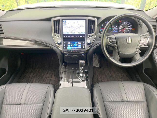 Toyota CROWN SEDAN 2013-09 8685355-1