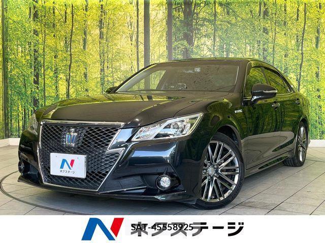 Toyota CROWN SEDAN 2013-08 8685357-0