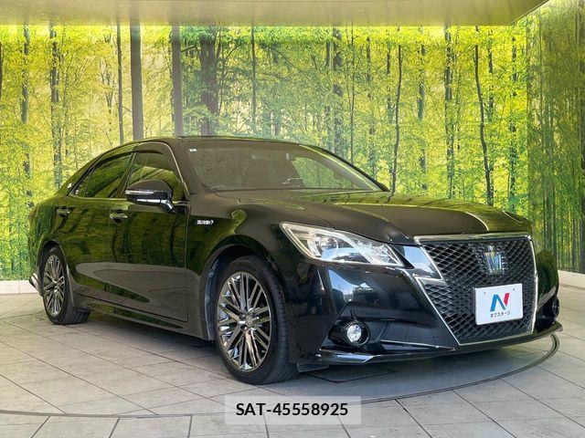 Toyota CROWN SEDAN 2013-08 8685357-15