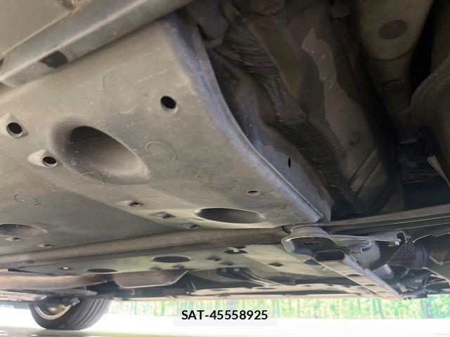 Toyota CROWN SEDAN 2013-08 8685357-19