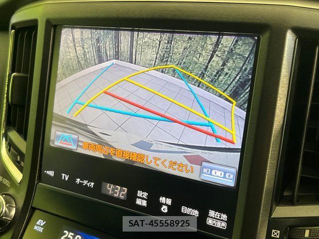 Toyota CROWN SEDAN 2013-08 8685357-3