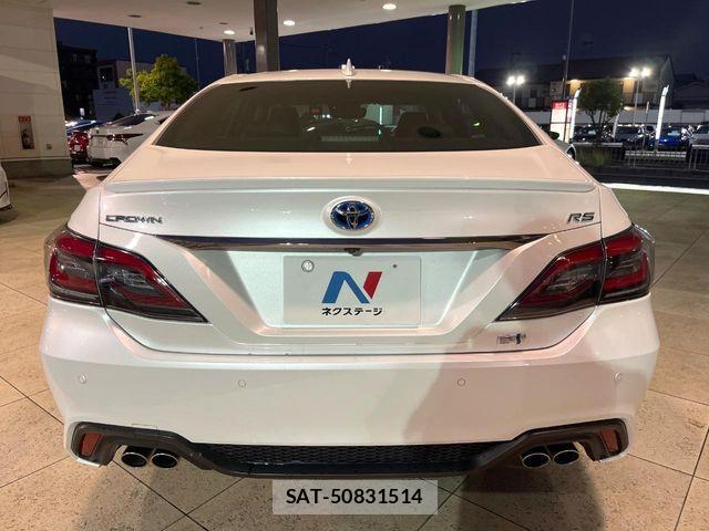 Toyota CROWN SEDAN 2021-09 8741353-14