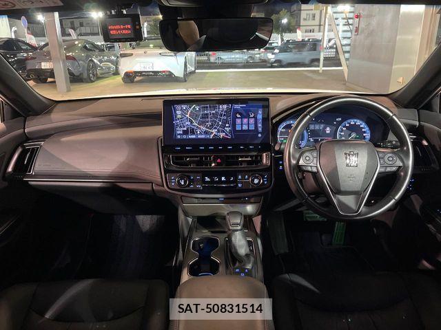 Toyota CROWN SEDAN 2021-09 8741353-1