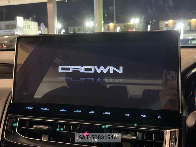 Toyota CROWN SEDAN 2021-09 8741353-2
