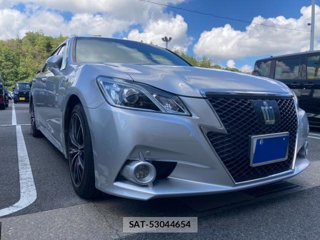 Toyota CROWN SEDAN 2014-03 8741430-1