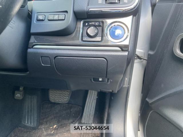 Toyota CROWN SEDAN 2014-03 8741430-5