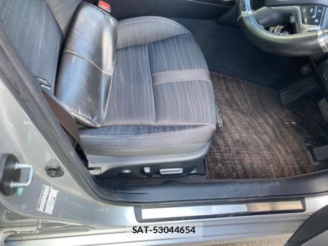 Toyota CROWN SEDAN 2014-03 8741430-6