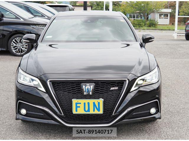 Toyota CROWN SEDAN 2021-08 8741359-1
