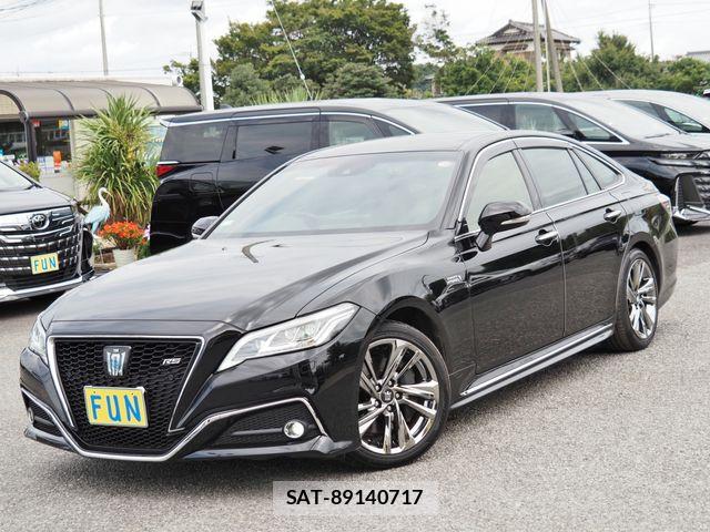 Toyota CROWN SEDAN 2021-08 8741359-3