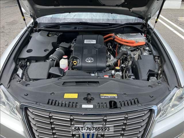 Toyota CROWN SEDAN 2014-07 8741426-13