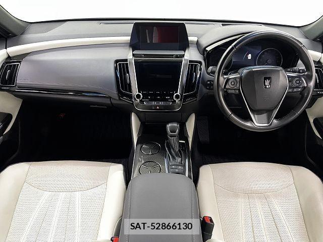 Toyota CROWN SEDAN 2019-03 8741380-1