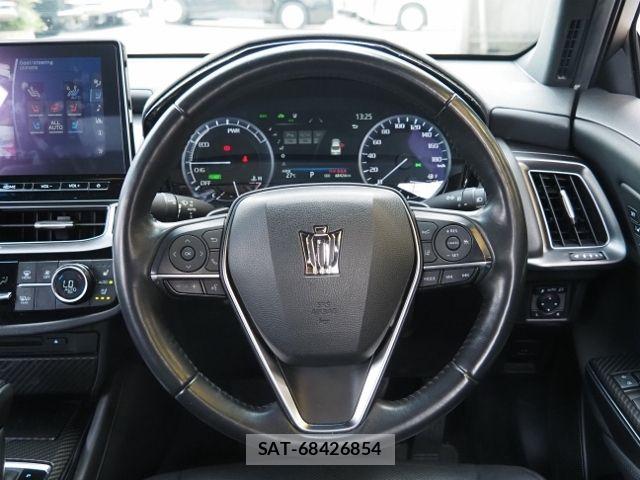 Toyota CROWN SEDAN 2021-07 8741358-14