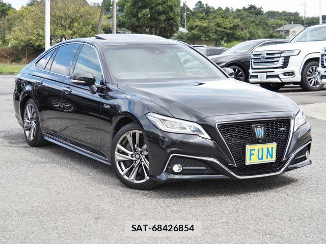 Toyota CROWN SEDAN 2021-07 8741358-2