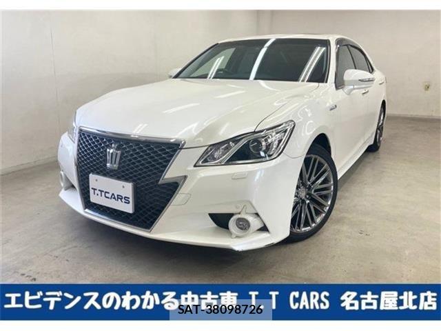 Toyota CROWN SEDAN 2013-07 8741409-0