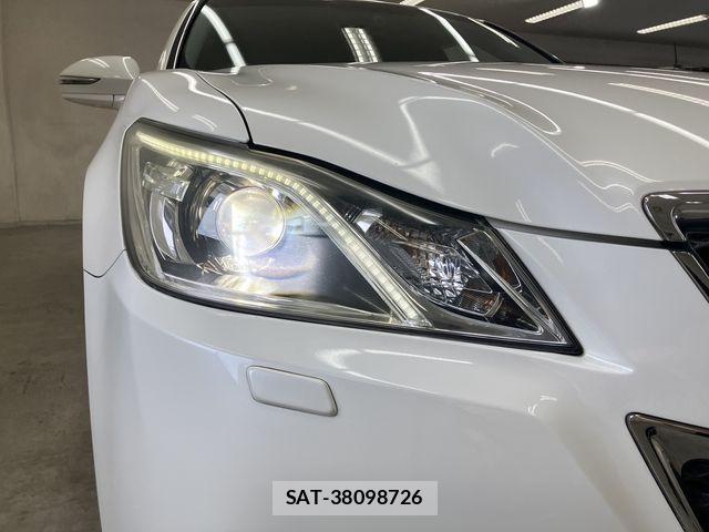 Toyota CROWN SEDAN 2013-07 8741409-24