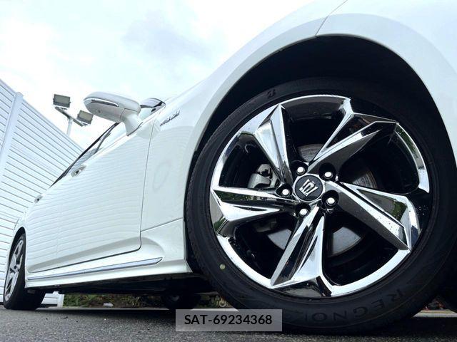 Toyota CROWN SEDAN 2020-03 8741382-15