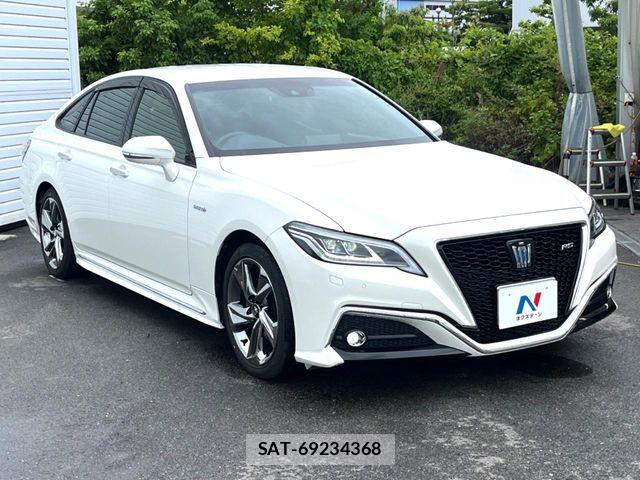 Toyota CROWN SEDAN 2020-03 8741382-16
