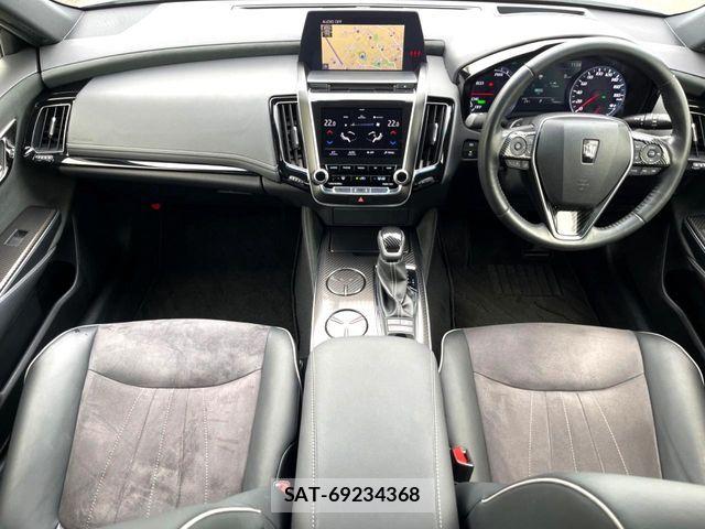 Toyota CROWN SEDAN 2020-03 8741382-1