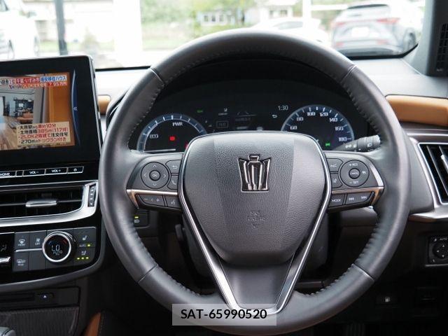 Toyota CROWN SEDAN 2022-01 8741370-16