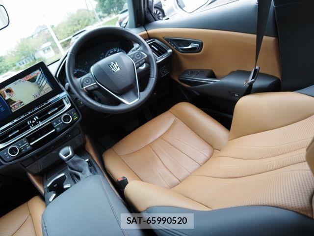 Toyota CROWN SEDAN 2022-01 8741370-29