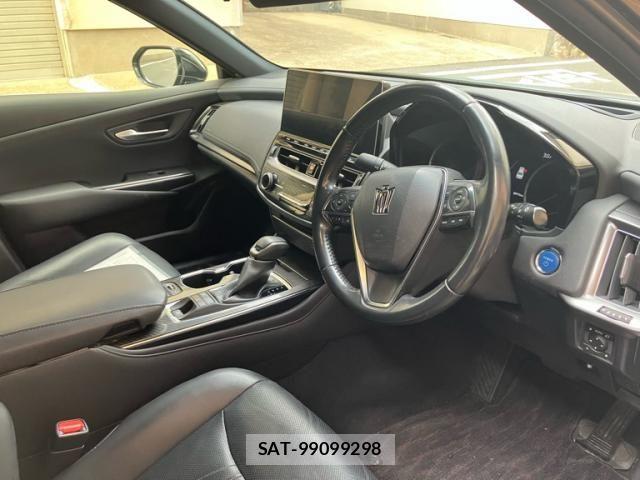 Toyota CROWN SEDAN 2020-11 8741354-9