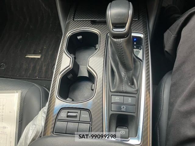 Toyota CROWN SEDAN 2020-11 8741354-21