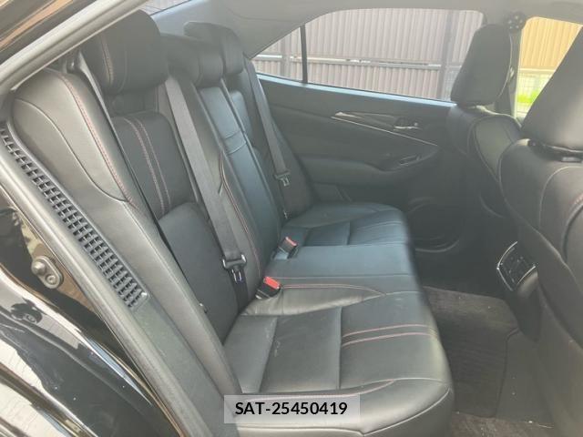 Toyota CROWN SEDAN 2013-03 8741427-12