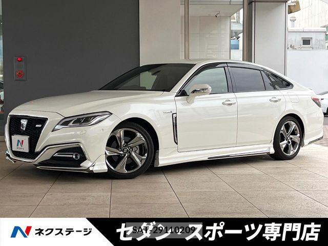 Toyota CROWN SEDAN 2019-01 8741361-0