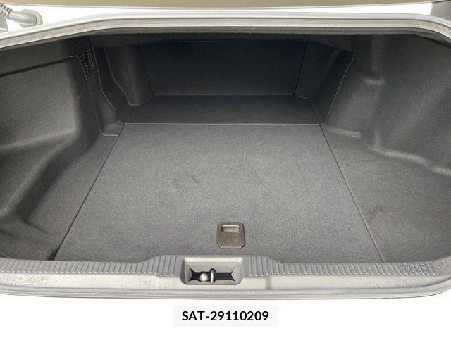 Toyota CROWN SEDAN 2019-01 8741361-9