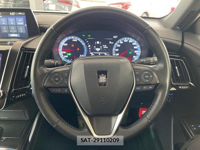 Toyota CROWN SEDAN 2019-01 8741361-10