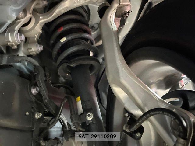 Toyota CROWN SEDAN 2019-01 8741361-19