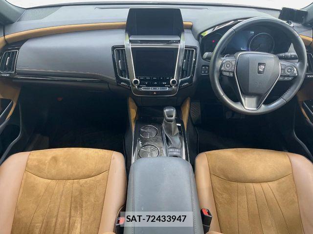 Toyota CROWN SEDAN 2020-01 8741394-1