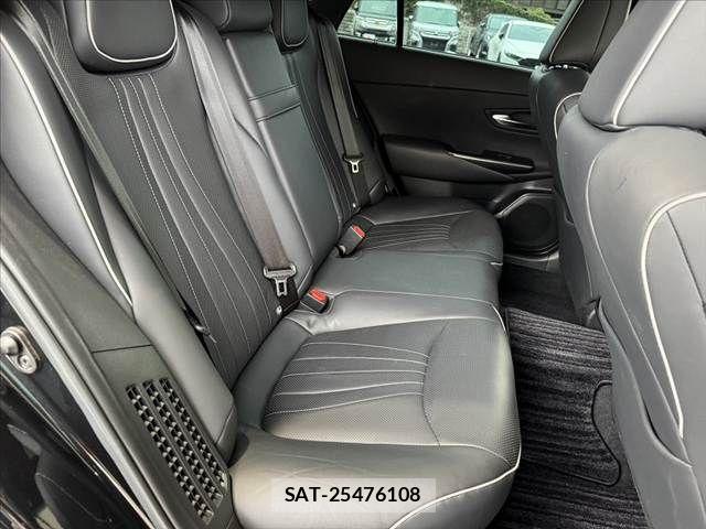 Toyota CROWN SEDAN 2019-08 8741362-17