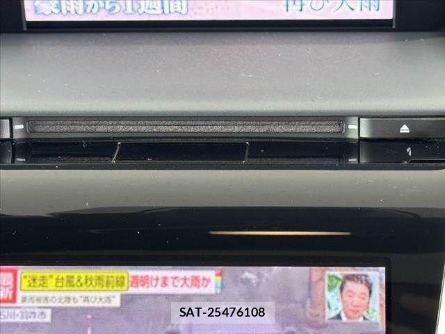 Toyota CROWN SEDAN 2019-08 8741362-23