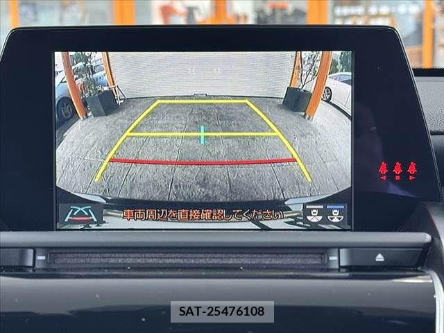 Toyota CROWN SEDAN 2019-08 8741362-3
