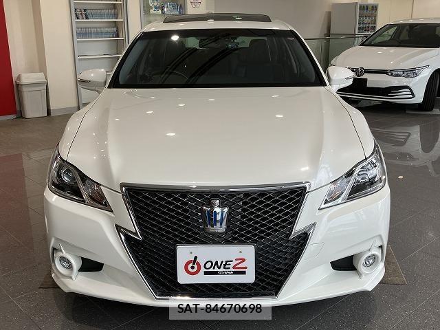 Toyota CROWN SEDAN 2014-04 8741405-13