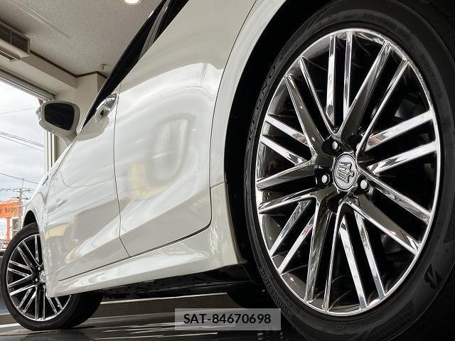 Toyota CROWN SEDAN 2014-04 8741405-28