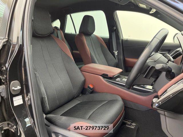 Toyota CROWN SEDAN 2020-03 8741383-12