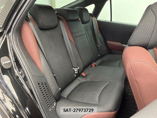 Toyota CROWN SEDAN 2020-03 8741383-13