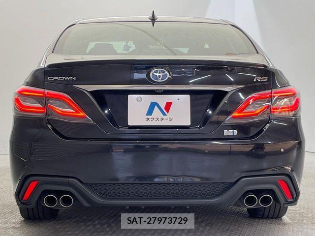 Toyota CROWN SEDAN 2020-03 8741383-15